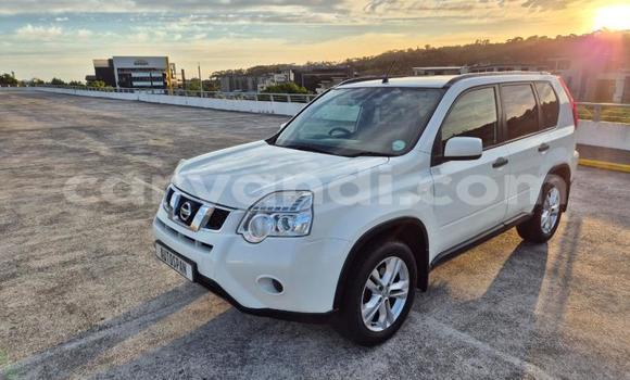 Buy Used Nissan X–Trail White Car in Livingstone in Zambia Buy Used Nissan X–Trail White Car in Livingstone in Zambia