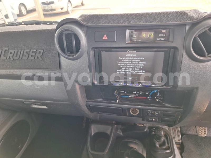 Big with watermark toyota land cruiser zambia livingstone 30544