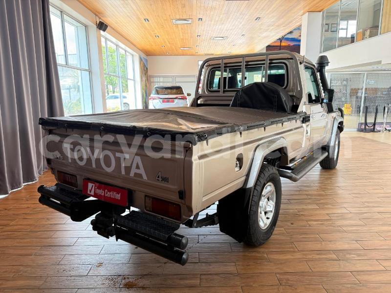 Big with watermark toyota land cruiser zambia livingstone 30545