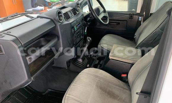 Buy Used Land Rover Defender White Car in Livingstone in Zambia Buy Used Land Rover Defender White Car in Livingstone in Zambia
