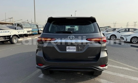 Tenga Tsaru Toyota Fortuner Zvimwe Mota in Import - Dubai in Zambia Tenga Tsaru Toyota Fortuner Zvimwe Mota in Import - Dubai in Zambia