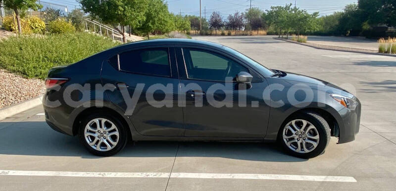 Big with watermark toyota yaris zambia lusaka 30550