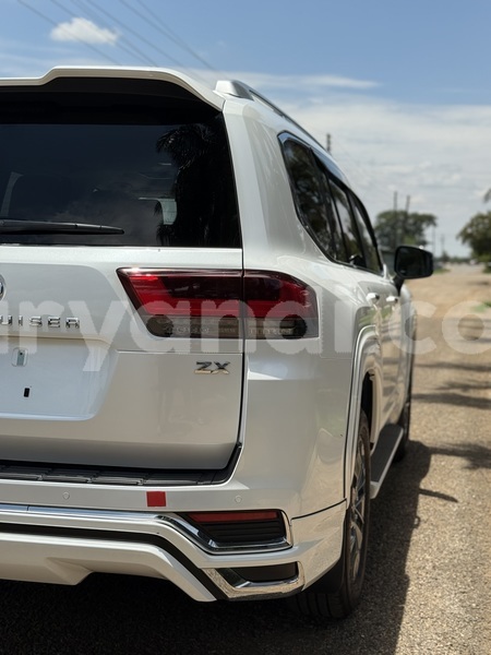 Big with watermark toyota land cruiser zambia lusaka 30555