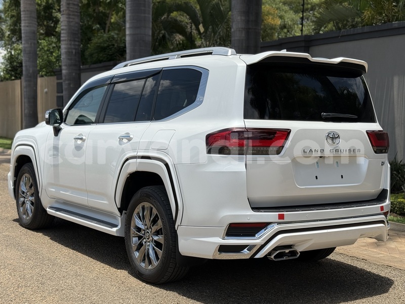 Big with watermark toyota land cruiser zambia lusaka 30555