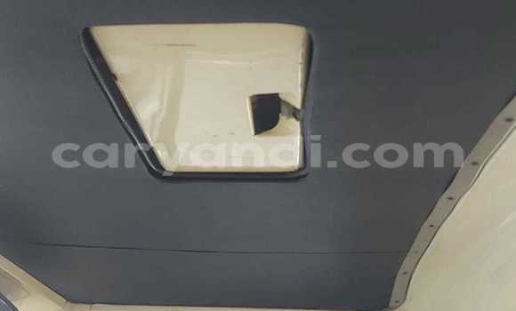 Acheter Occasion Utilitaire Mercedes–Benz 1117 Beige à Lusaka, Zambie Acheter Occasion Utilitaire Mercedes–Benz 1117 Beige à Lusaka, Zambie