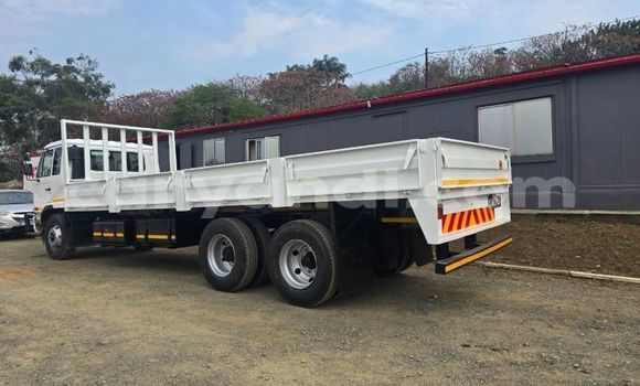 Buy Used Nissan UD White Truck in Lusaka in Zambia Buy Used Nissan UD White Truck in Lusaka in Zambia
