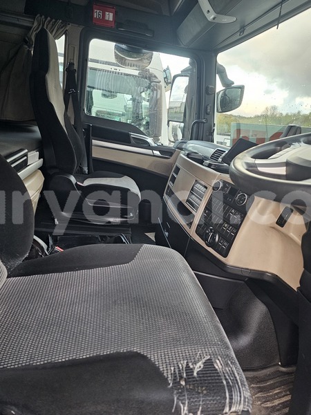 Big with watermark man tgx southern choma 30567