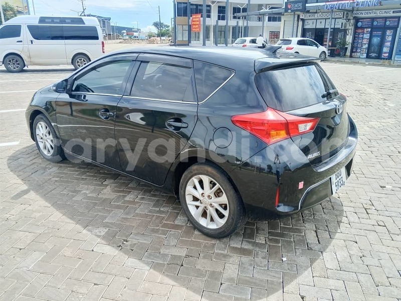 Big with watermark toyota auris zambia lusaka 30571