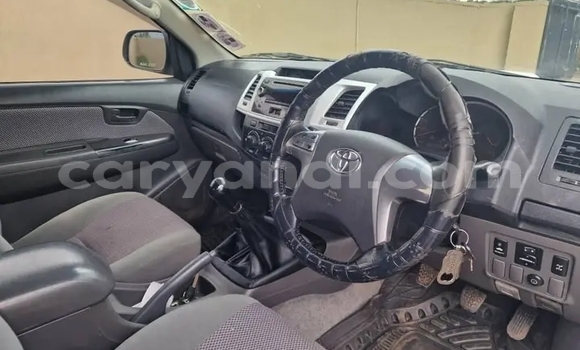Buy Used Toyota Hilux White Car in Lusaka in Zambia Buy Used Toyota Hilux White Car in Lusaka in Zambia