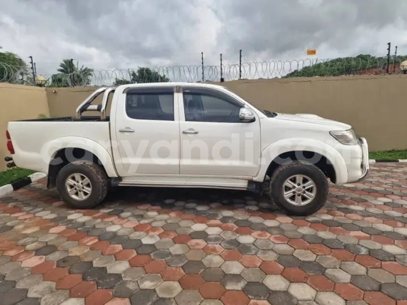 Big with watermark toyota hilux zambia lusaka 30599