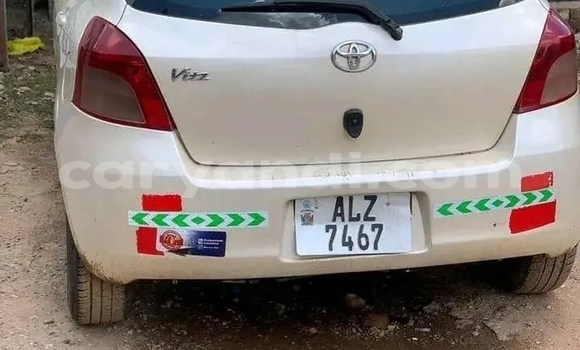 Buy Used Toyota Vitz White Car in Chipata in Zambia