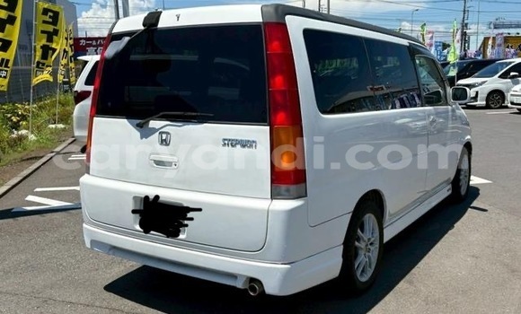 Acheter Occasion Voiture Honda Stepwgn Blanc à Solwezi, Nord-Ouest Acheter Occasion Voiture Honda Stepwgn Blanc à Solwezi, Nord-Ouest
