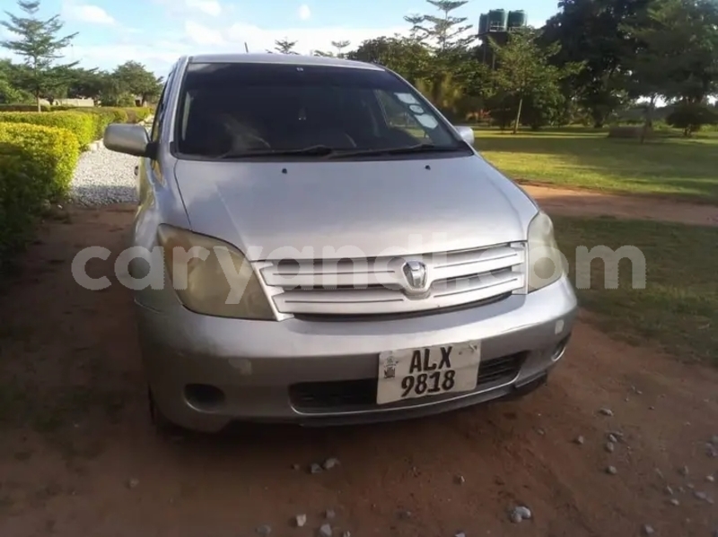 Big with watermark toyota ist zambia lusaka 30620