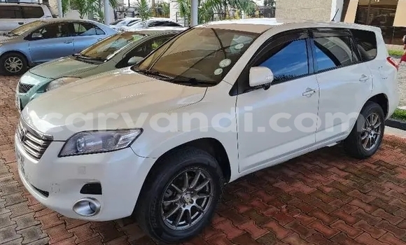 Buy Used Toyota Vanguard White Car in Lusaka in Zambia Buy Used Toyota Vanguard White Car in Lusaka in Zambia