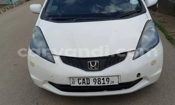 Buy Used Honda FIT White Car in Chinsali in Northern Buy Used Honda FIT White Car in Chinsali in Northern