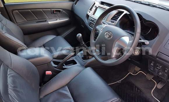 Tenga Tsaru Toyota Hilux Sirivha Mota in Lusaka in Zambia Tenga Tsaru Toyota Hilux Sirivha Mota in Lusaka in Zambia