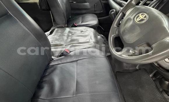 Acheter Occasion Voiture Toyota Hiace Blanc à Lusaka, Zambie Acheter Occasion Voiture Toyota Hiace Blanc à Lusaka, Zambie