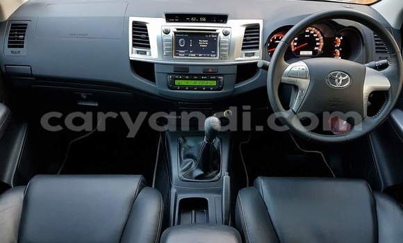 Tenga Tsaru Toyota Hilux Sirivha Mota in Lusaka in Zambia Tenga Tsaru Toyota Hilux Sirivha Mota in Lusaka in Zambia