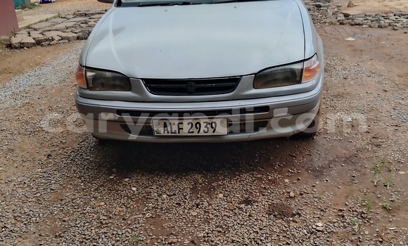 Acheter Occasion Voiture Toyota Corolla Beige à Lusaka, Zambie Acheter Occasion Voiture Toyota Corolla Beige à Lusaka, Zambie