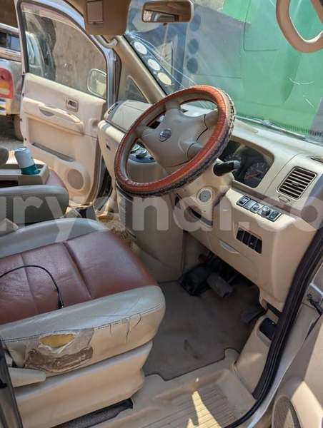 Big with watermark nissan serena zambia lusaka 30651