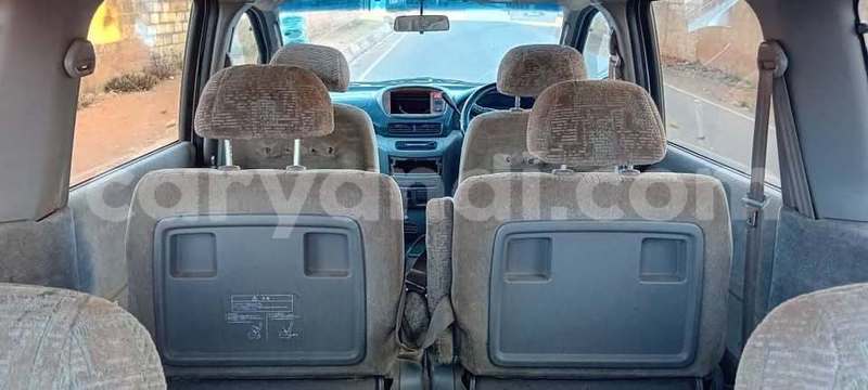 Big with watermark nissan serena zambia lusaka 30660