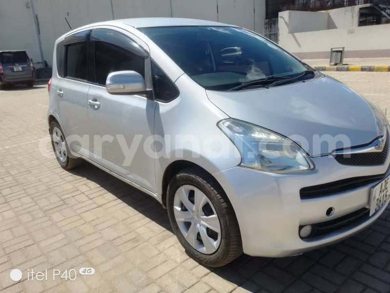 Big with watermark toyota ractis zambia lusaka 30662