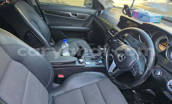 Tenga Tsaru Mercedes-Benz A200 Chena Mota in Lusaka in Zambia Tenga Tsaru Mercedes-Benz A200 Chena Mota in Lusaka in Zambia