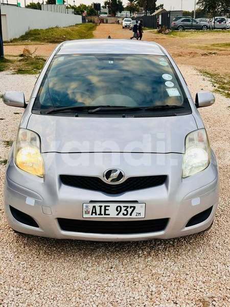 Big with watermark toyota vitz zambia lusaka 30668