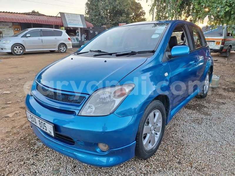 Big with watermark toyota ist zambia lusaka 30674