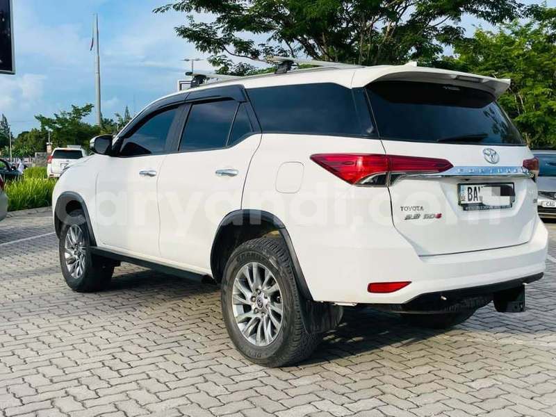 Big with watermark toyota fortuner zambia lusaka 30682