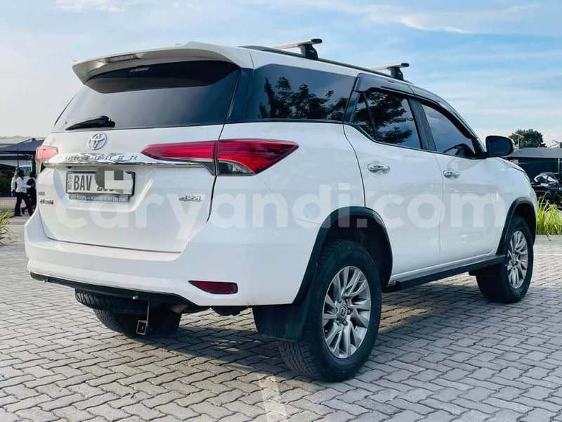 Big with watermark toyota fortuner zambia lusaka 30682