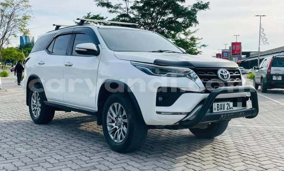 Buy Used Toyota Fortuner White Car in Lusaka in Zambia Buy Used Toyota Fortuner White Car in Lusaka in Zambia