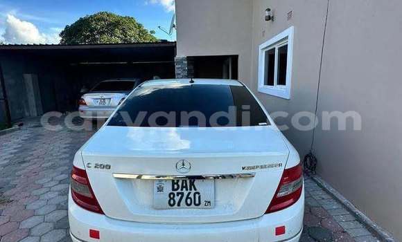 Buy Used Mercedes‒Benz C–Class White Car in Lusaka in Zambia Buy Used Mercedes‒Benz C–Class White Car in Lusaka in Zambia
