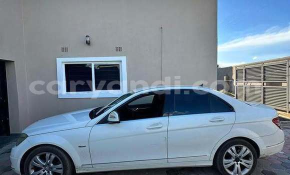 Buy Used Mercedes‒Benz C–Class White Car in Lusaka in Zambia Buy Used Mercedes‒Benz C–Class White Car in Lusaka in Zambia