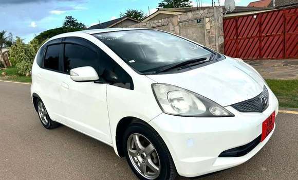 Buy Used Honda FIT White Car in Lusaka in Zambia Buy Used Honda FIT White Car in Lusaka in Zambia