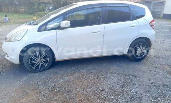 Nunua Ilio tumika Honda FIT Nyingine Gari ndani ya Lusaka nchini Zambia Nunua Ilio tumika Honda FIT Nyingine Gari ndani ya Lusaka nchini Zambia