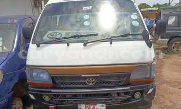 Nunua Ilio tumika Toyota Hiace Nyingine Gari ndani ya Lusaka nchini Zambia Nunua Ilio tumika Toyota Hiace Nyingine Gari ndani ya Lusaka nchini Zambia