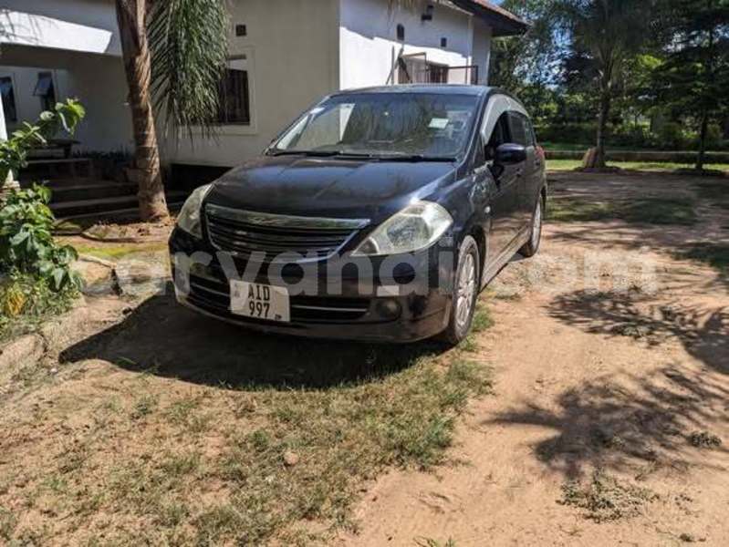 Big with watermark nissan tiida zambia lusaka 30725
