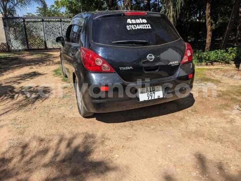 Big with watermark nissan tiida zambia lusaka 30725