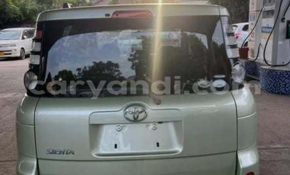 Buy Used Toyota Sienta Other Car in Lusaka in Zambia