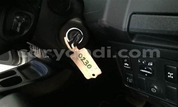 Buy Used Toyota Hilux White Car in Kitwe in Zambia Buy Used Toyota Hilux White Car in Kitwe in Zambia