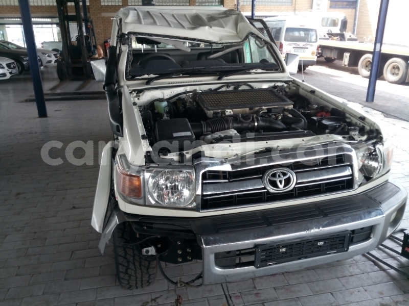 Big with watermark toyota land cruiser zambia lusaka 30742