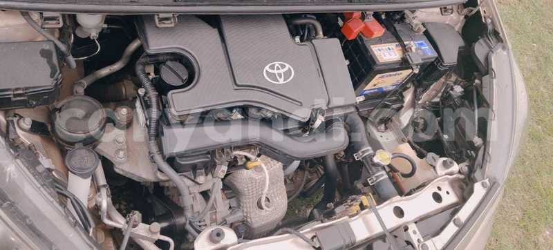 Big with watermark toyota vitz zambia lusaka 30749