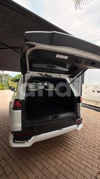 Big with watermark lexus lx 570 zambia lusaka 30754