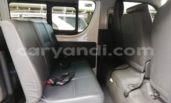 Tenga Tsaru Toyota Hiace Chena Mota in Lusaka in Zambia Tenga Tsaru Toyota Hiace Chena Mota in Lusaka in Zambia