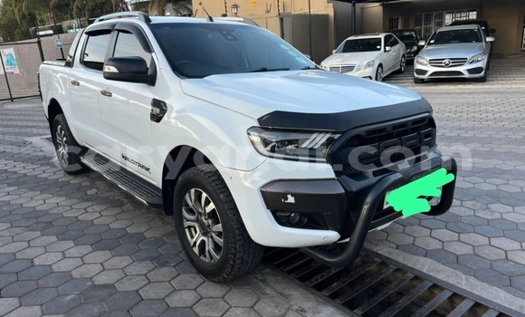 Nunua Ilio tumika Ford Ranger Nyeupe Gari ndani ya Lusaka nchini Zambia Nunua Ilio tumika Ford Ranger Nyeupe Gari ndani ya Lusaka nchini Zambia