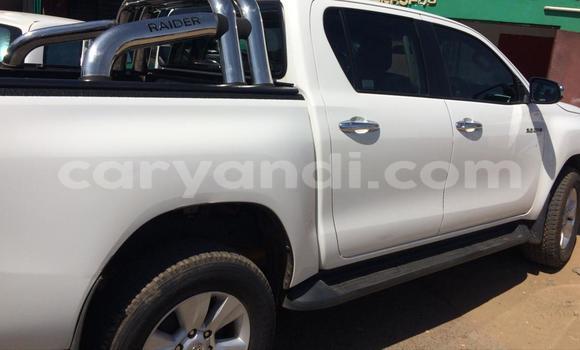 Buy Used Toyota Hilux White Car in Lusaka in Zambia Buy Used Toyota Hilux White Car in Lusaka in Zambia