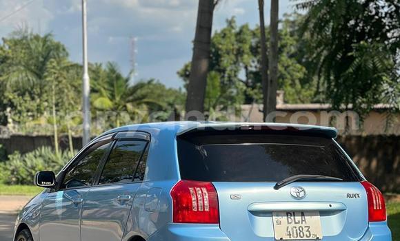 Acheter Occasion Voiture Toyota Runx Bleu à Kitwe, Zambie Acheter Occasion Voiture Toyota Runx Bleu à Kitwe, Zambie