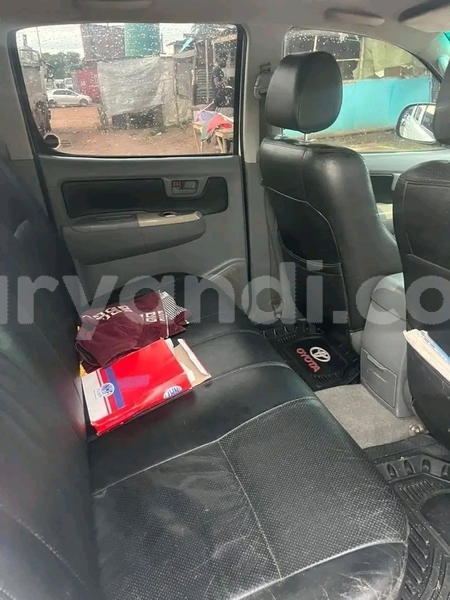 Big with watermark toyota hilux southern choma 30803