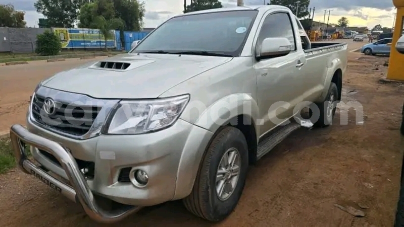 Big with watermark toyota hilux southern kalomo 30804